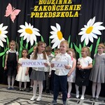 4.Zakończenie roku w pszczólkach.jpg