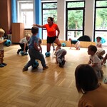 KINDER COACH-3.jpg