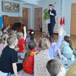 Oskar i Fred - pokaz brzuchomówcy - 20.04.2026 -2.jpg